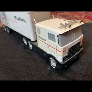 GE model truck